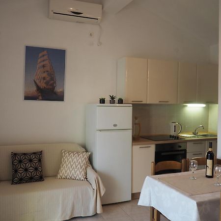 Apartments By The Sea Sevid, Trogir - 11505 Стая снимка