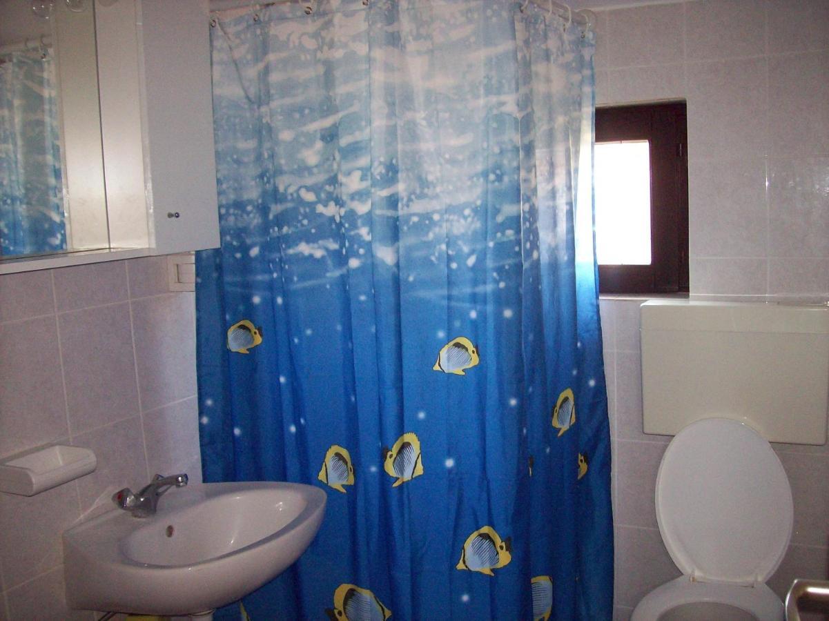 Apartments By The Sea Sevid, Trogir - 11505 Екстериор снимка