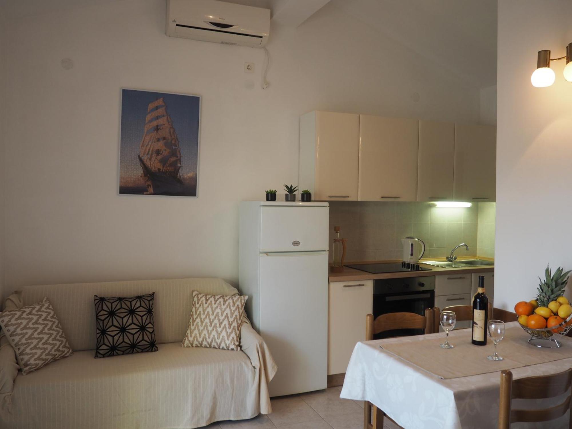 Apartments By The Sea Sevid, Trogir - 11505 Стая снимка